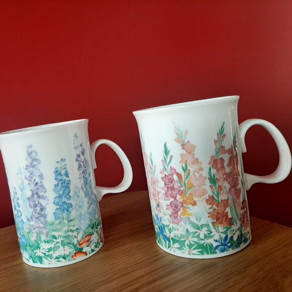 Pair of Vintage Dunoon Bone China Mugs - Picture 1 of 2